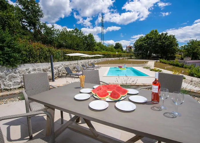 Paola Casa de Férias Kastav